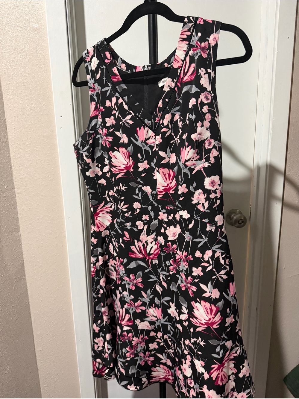 White House Black Market Floral Sleeveless Dress Size 8